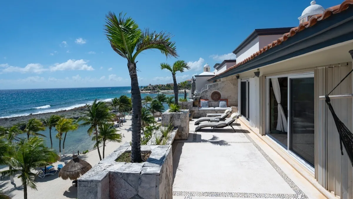 oceanfront penthouse in quinta luna puerto aventuras waterfront properties